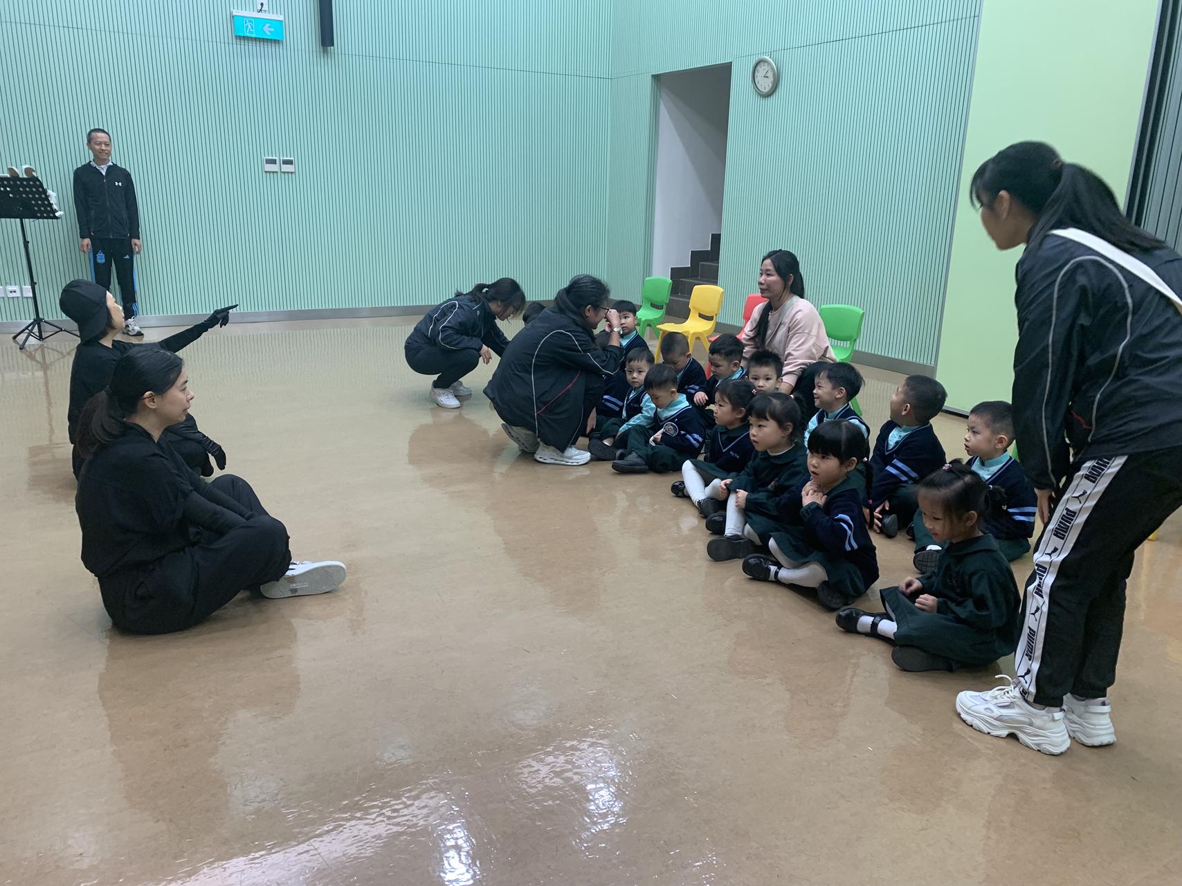 公民教育資源中心 4